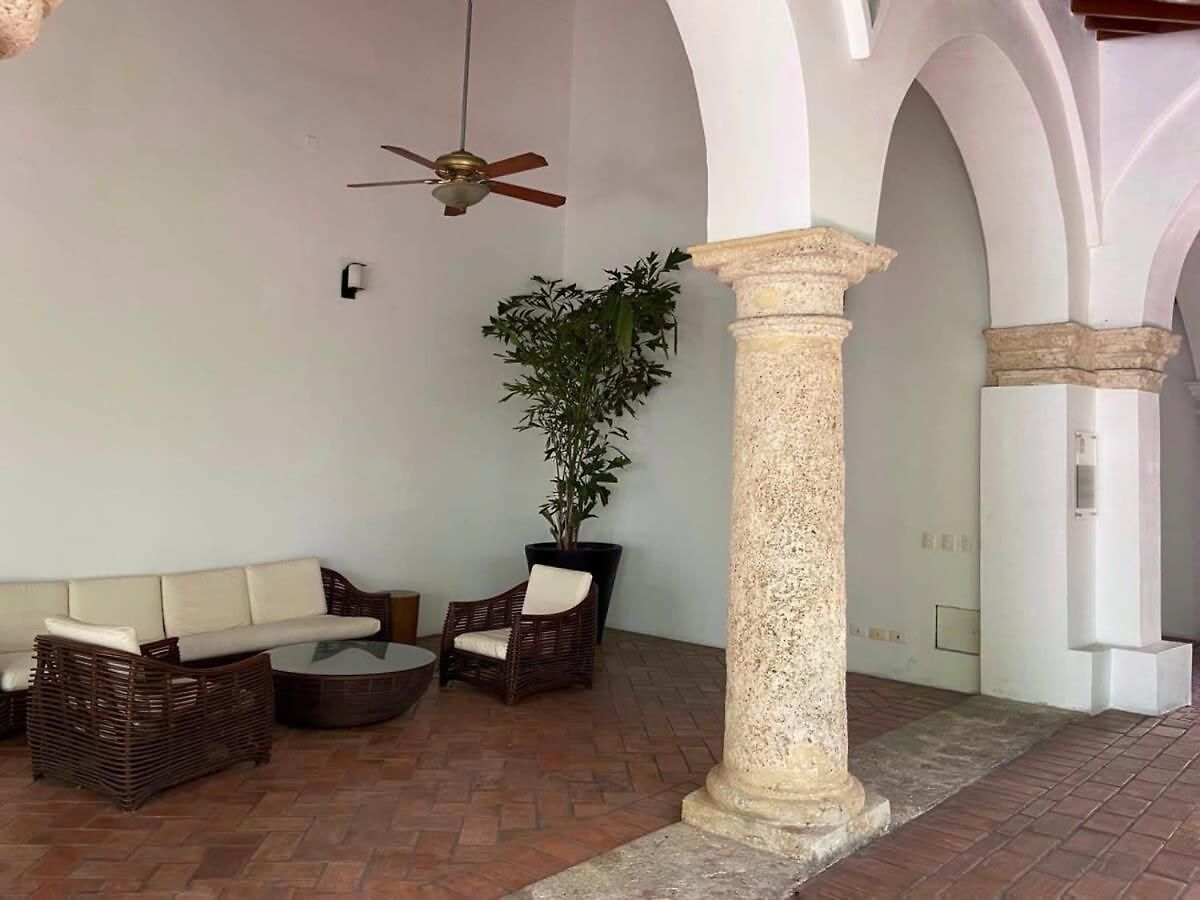 Incredible 2br With Ac In Ciudad Amurallada Apartamento *